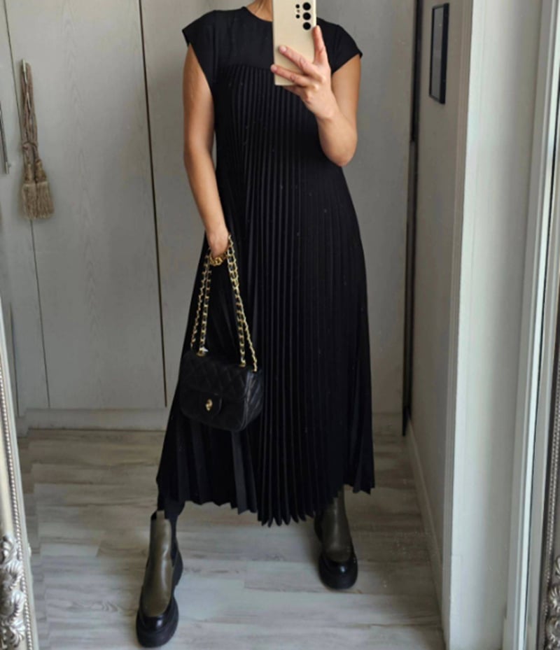 Freya | Timeless Comfort Dress - Beaumonts Closet Toronto