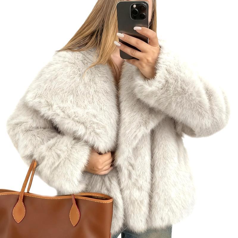 LAURENCE™ - Fashionable Cropped Faux Fur Coat for Fall & Winter Outfits - Beaumonts Closet Toronto