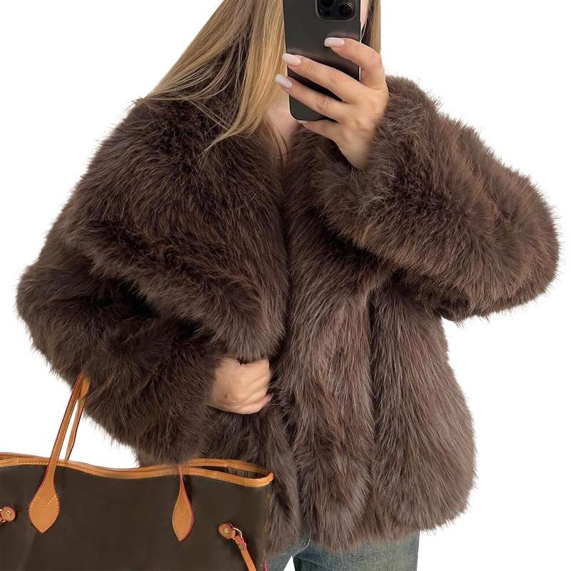 LAURENCE™ - Fashionable Cropped Faux Fur Coat for Fall & Winter Outfits - Beaumonts Closet Toronto