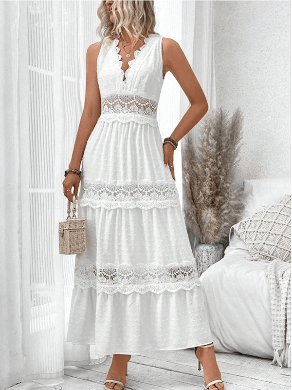 MAIKA™ - Lace V - Neck Dress - Beaumonts Closet Toronto