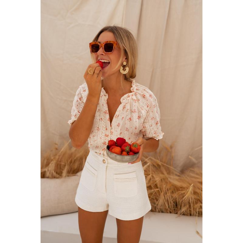 SOPHINI™ – Casual Floral Short - Sleeved Lining Blouse - Beaumonts Closet Toronto