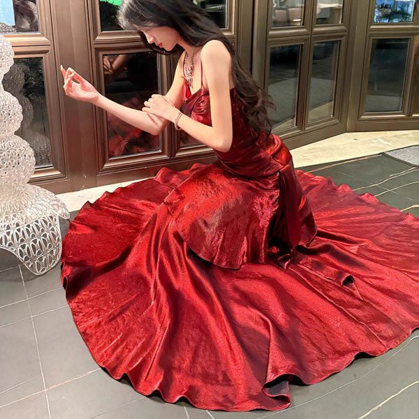 VIANNE™ - Glamorous Ruffled Maxi Dress - Beaumonts Closet Toronto